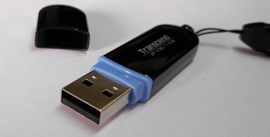 Safely remove USB drive with EjectUSB application